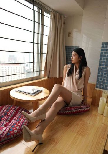 女人和拘做爰正片视频