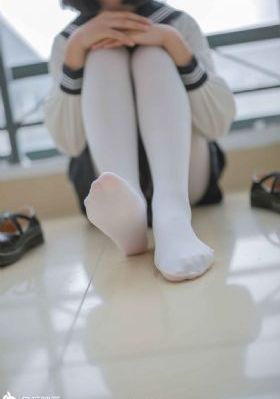 赤裸迷情