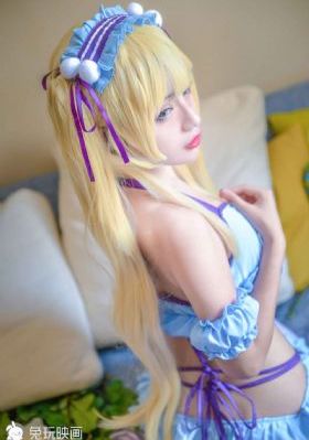顺从的女孩