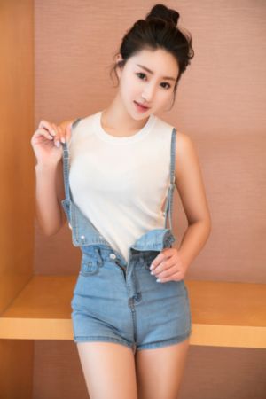部队里被咬住花蒂吹潮小说