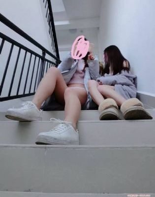 一边桶一边叫