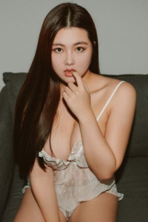 两个男用舌头我的蕊花视频
