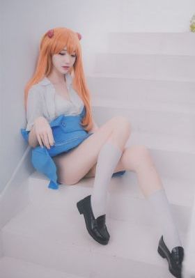 女帝裸体被叫爽在线观看